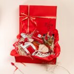 Red box - фото подарункові набори