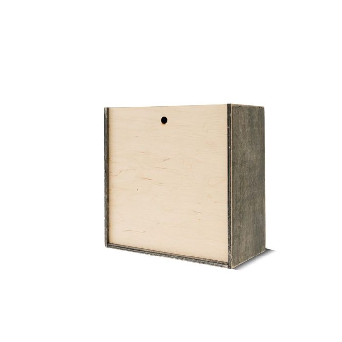 Деревянная коробка 20х20х10 см серая - фото подарункові набори
