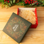 Коробка новорічна 17х17х12 - фото подарункові набори